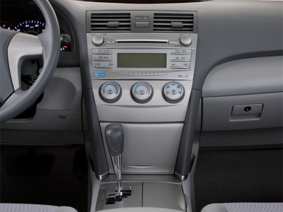 2010 Toyota Camry 4dr Sdn I4 Man (Natl)
