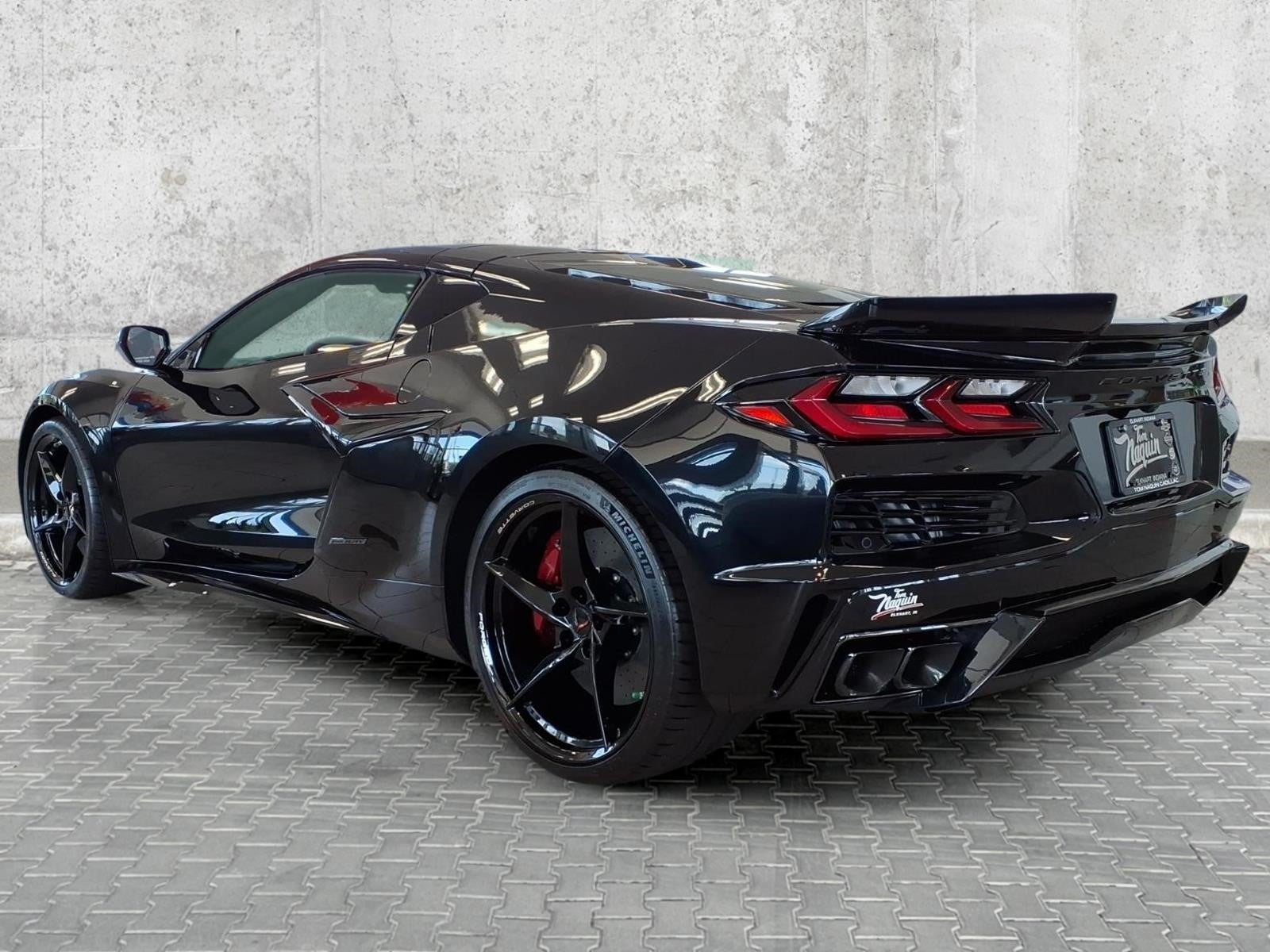 2026 Chevrolet Corvette E-Ray 2LZ