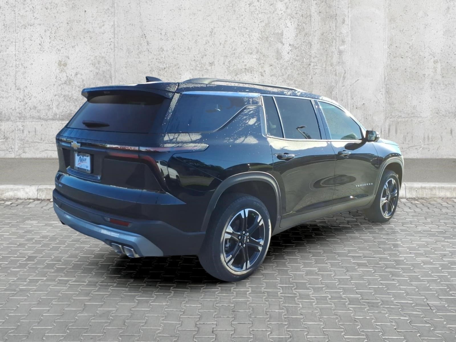 2027 Chevrolet Traverse LT - Photo 11