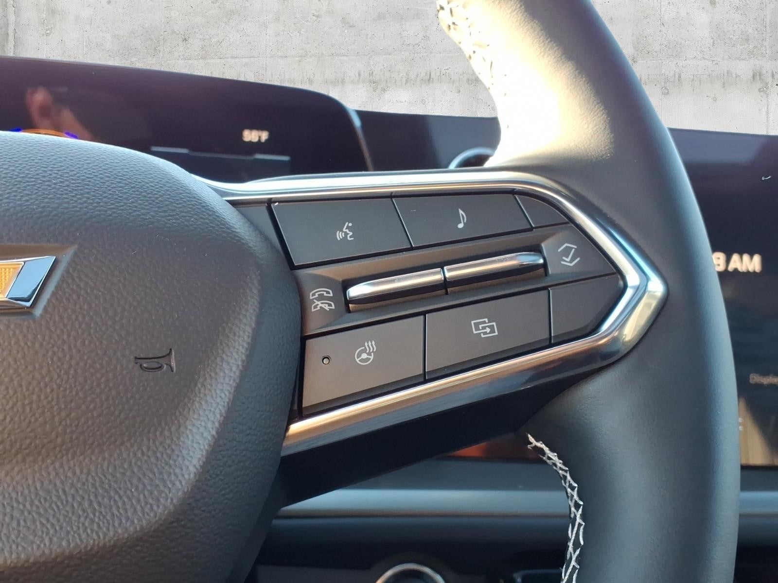 2027 Chevrolet Traverse LT - Photo 22