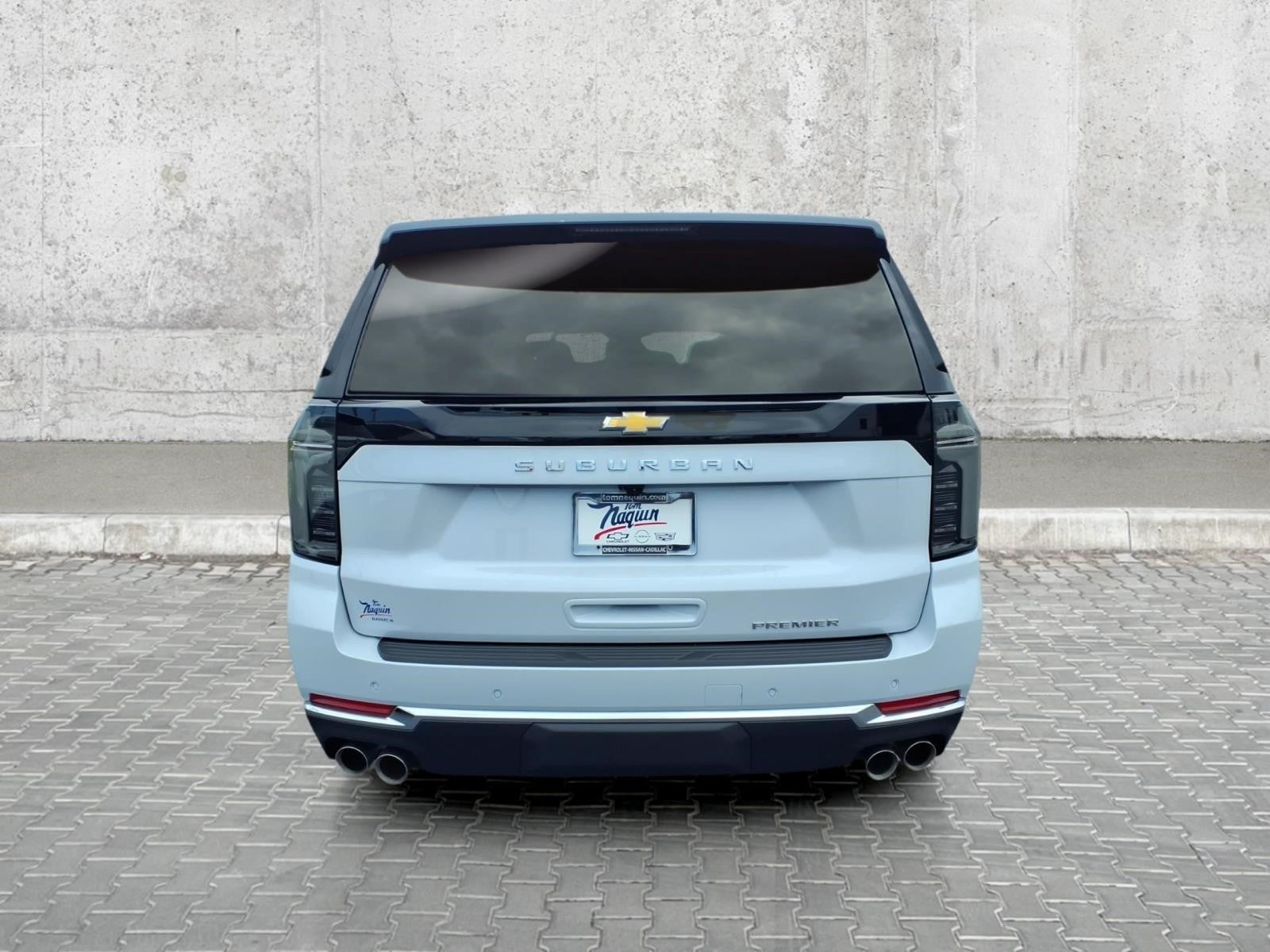 2026 Chevrolet Suburban Premier - Photo 10