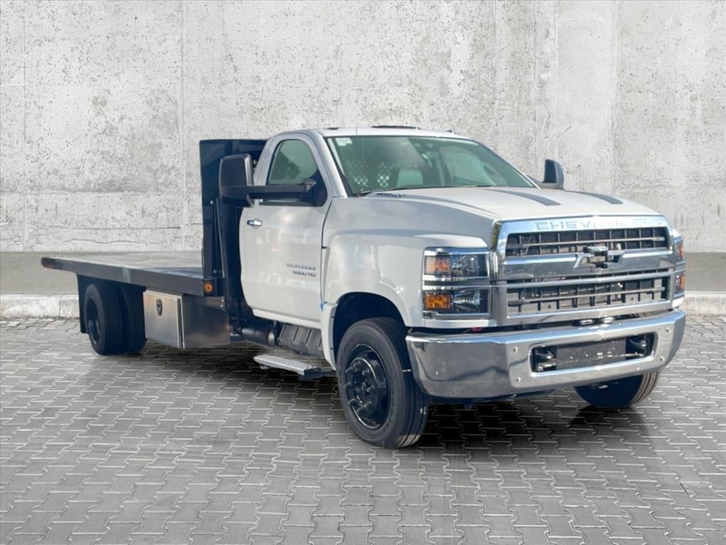 2024 Chevrolet Silverado 5500 HD Work Truck