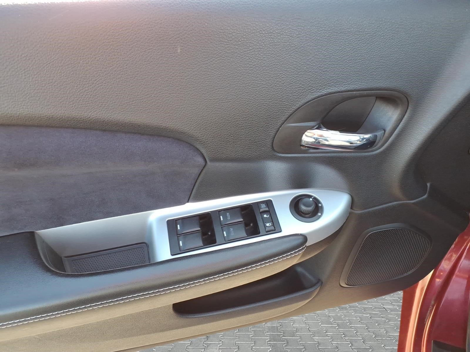 2013 Chrysler 200 S