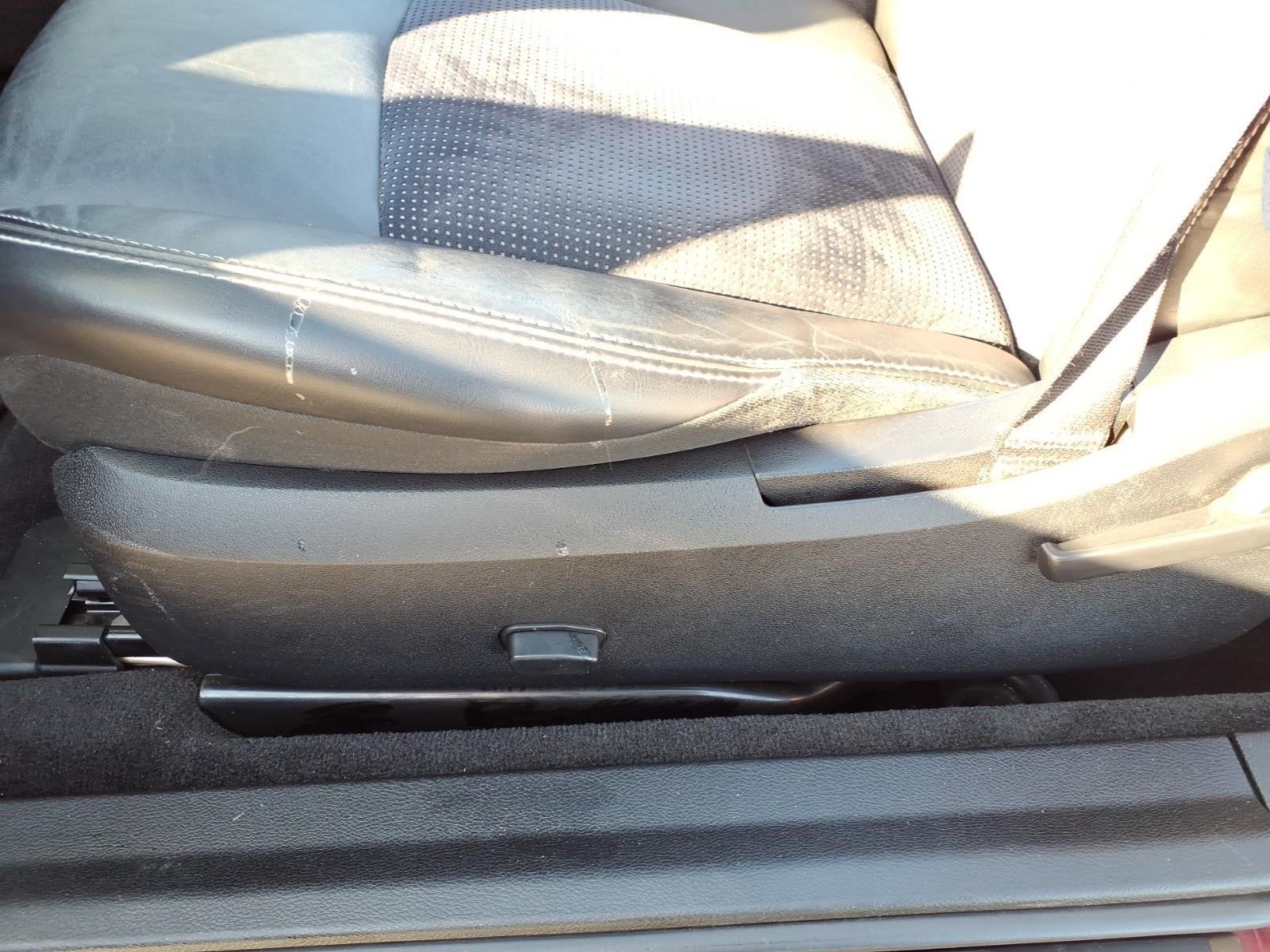 2013 Chrysler 200 S