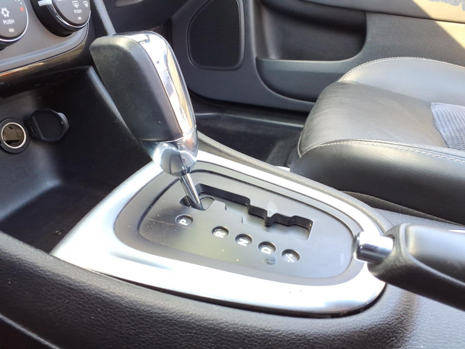 2013 Chrysler 200 S