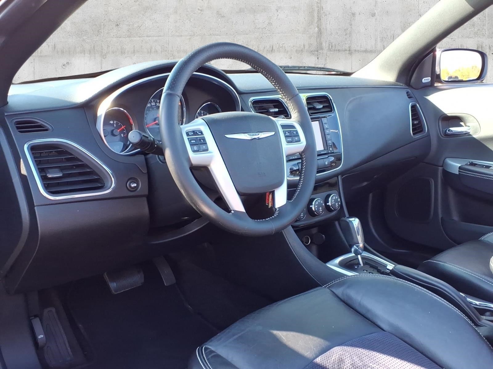 2013 Chrysler 200 S
