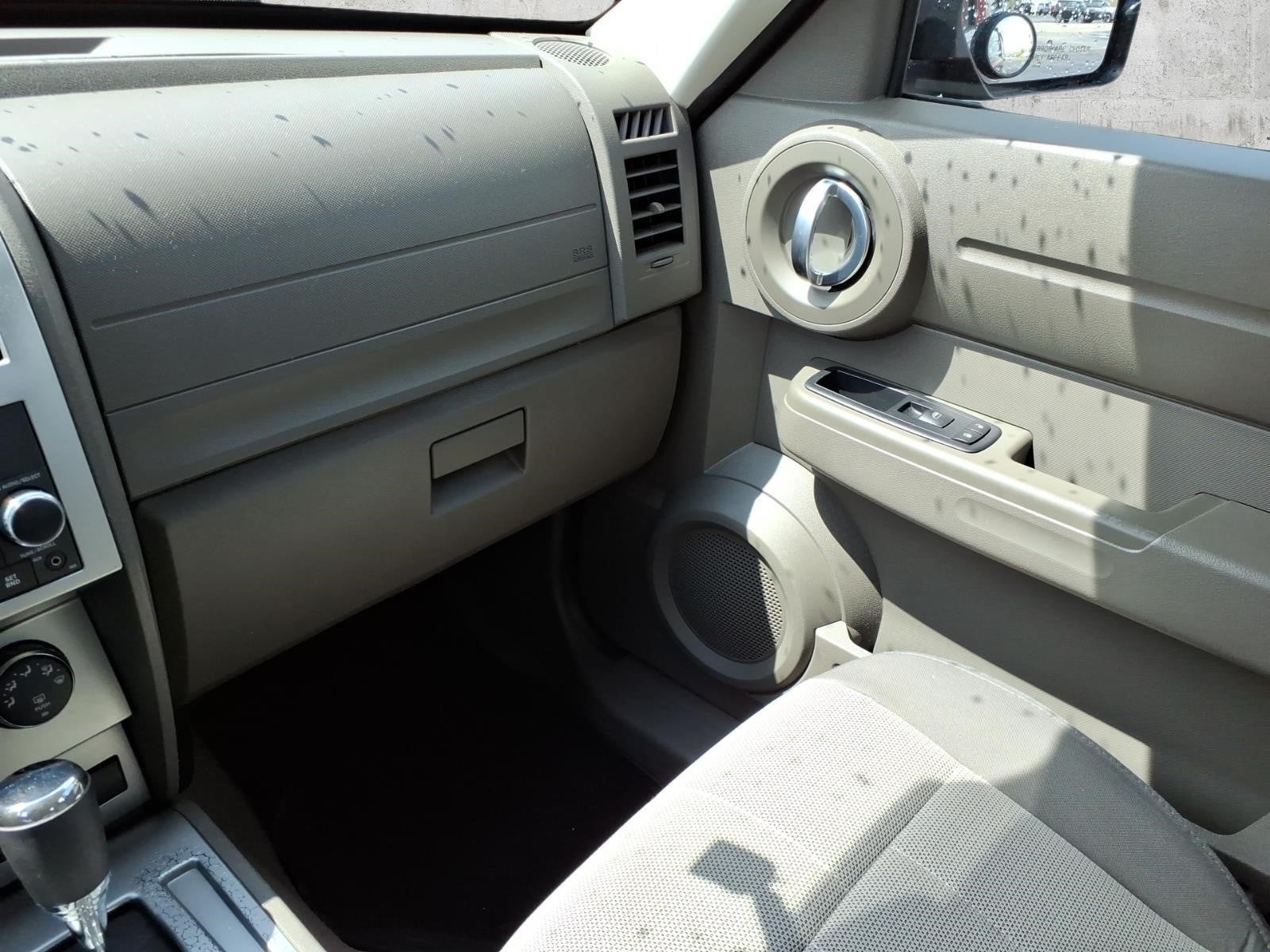 2009 Dodge Nitro SE
