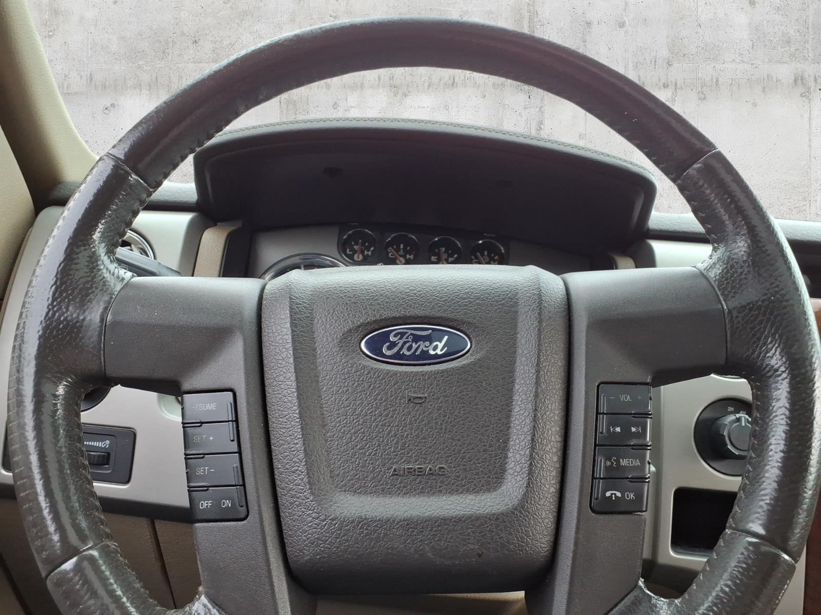 2010 Ford F-150 XL