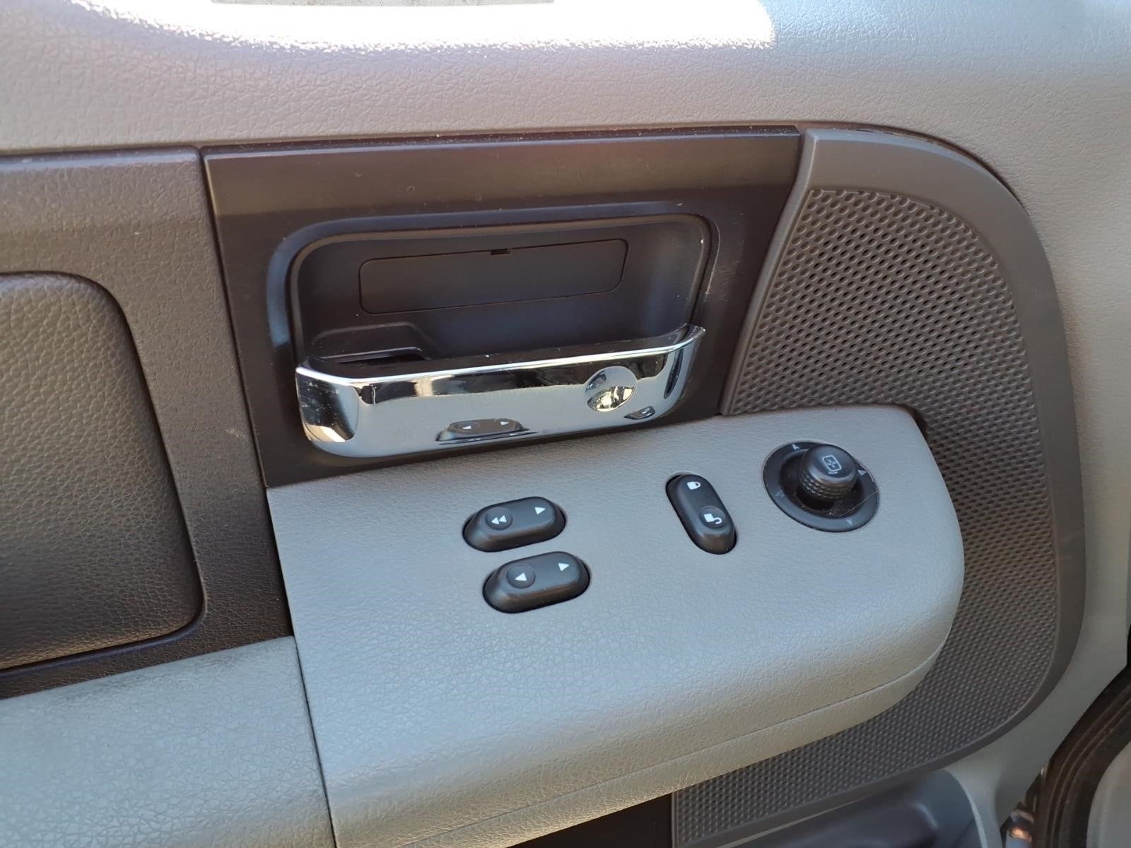 2004 Ford F-150 XL