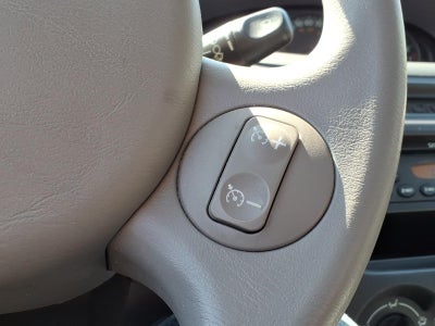 2003 Saturn Ion ION 2