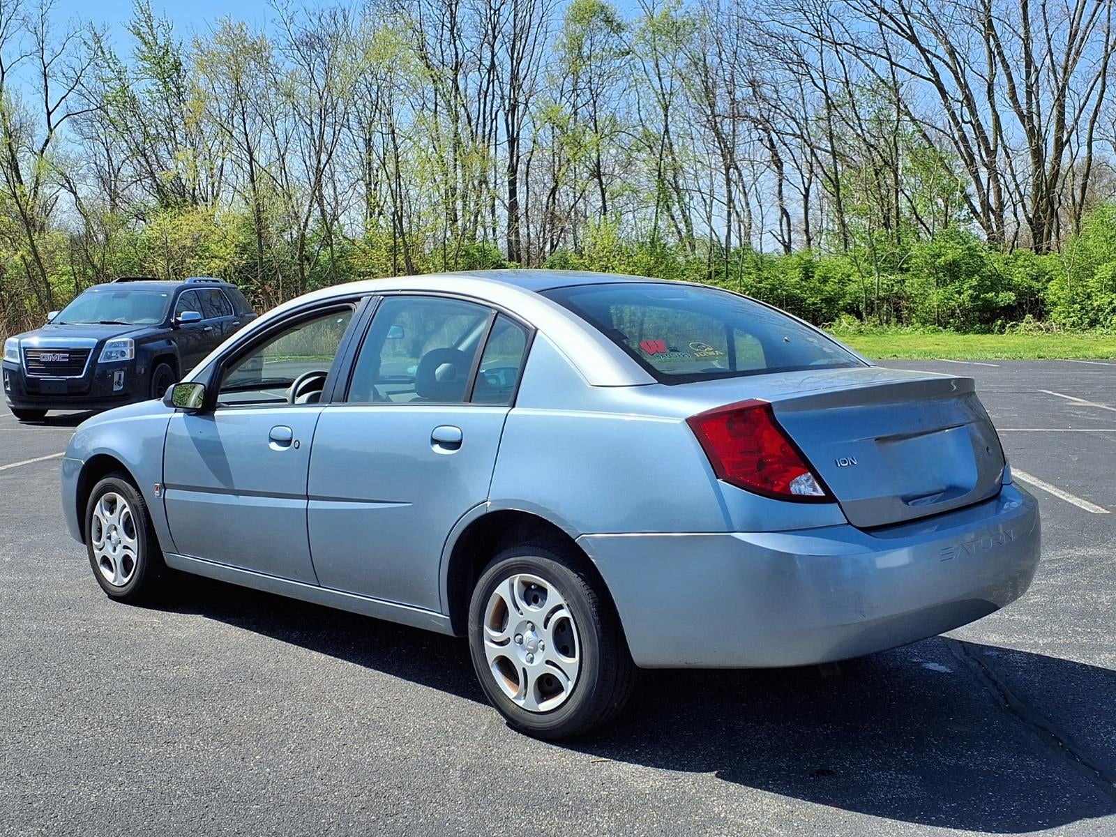 2003 Saturn Ion ION 2