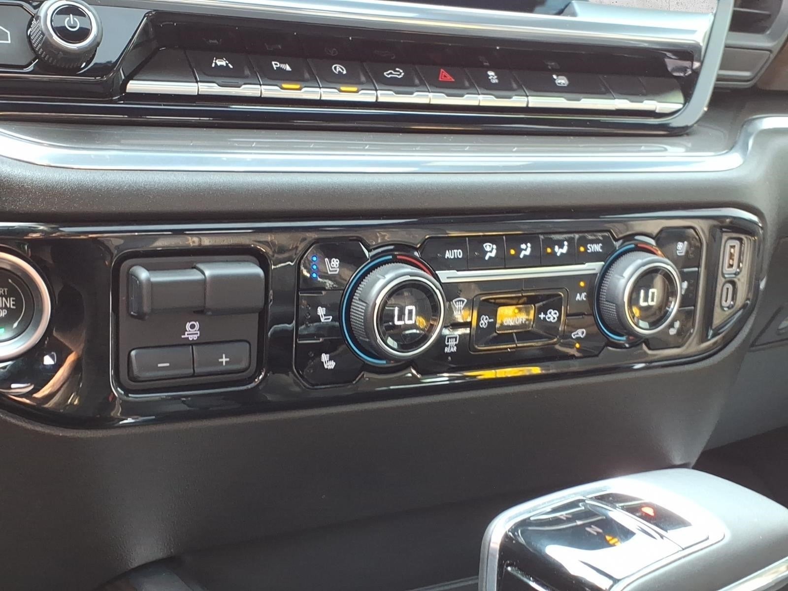 2023 Chevrolet Silverado 1500 High Country