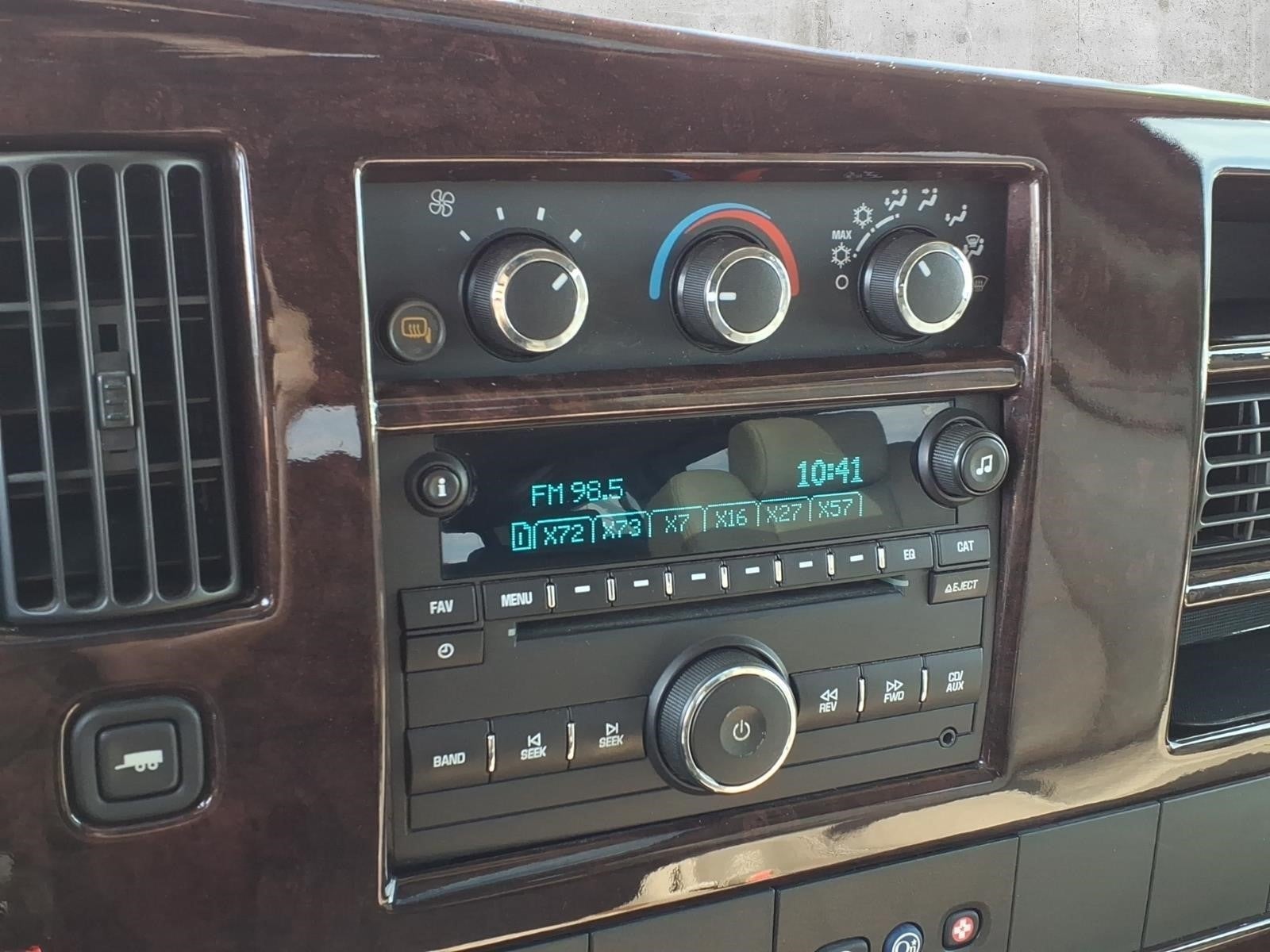 2011 GMC Savana Cargo 1500 YF7 Upfitter