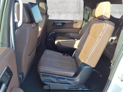 2025 Chevrolet Suburban High Country