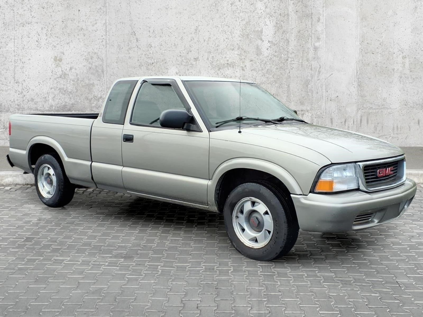 2003 GMC Sonoma SLS