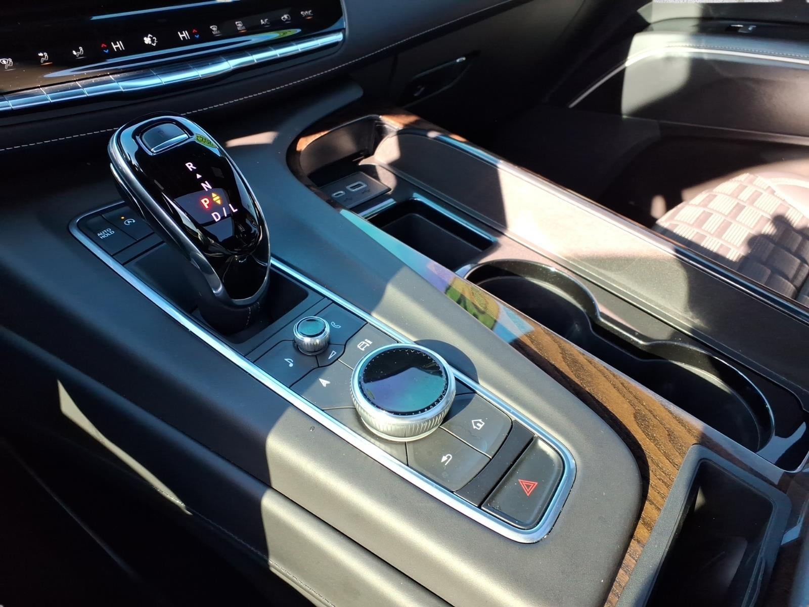 2022 Cadillac Escalade Sport Platinum