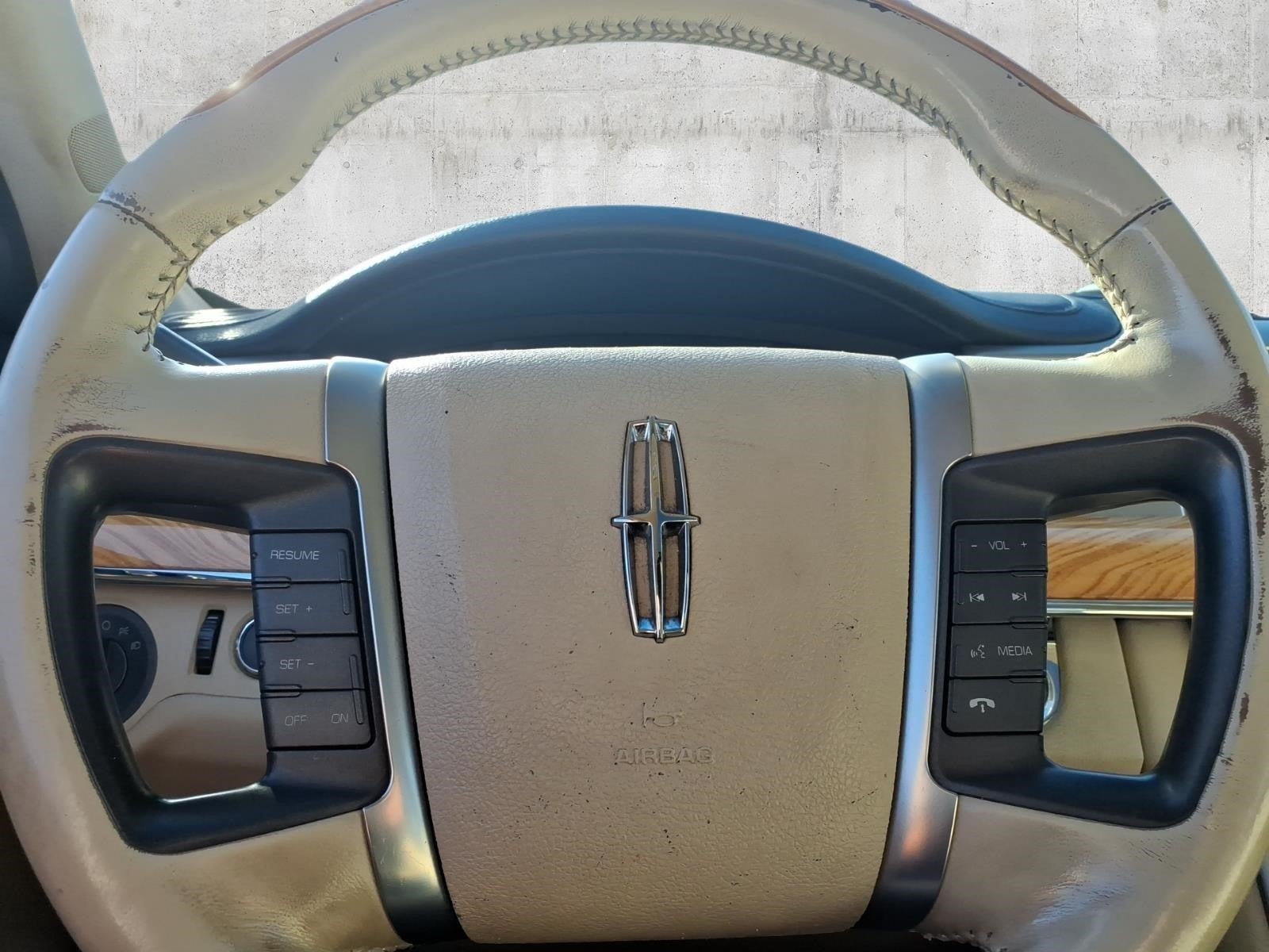 2009 Lincoln MKS 4DR SDN FWD
