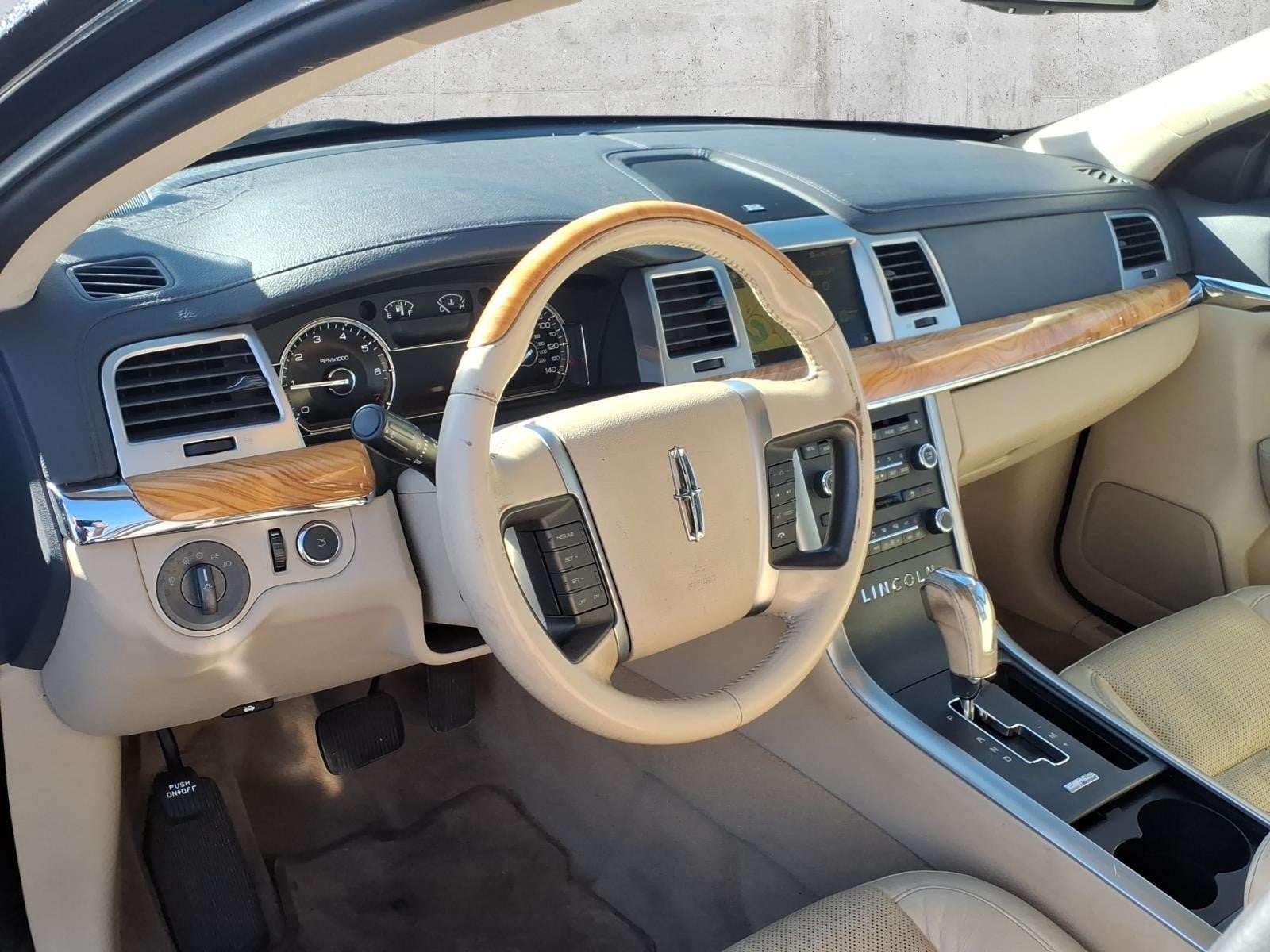 2009 Lincoln MKS 4DR SDN FWD