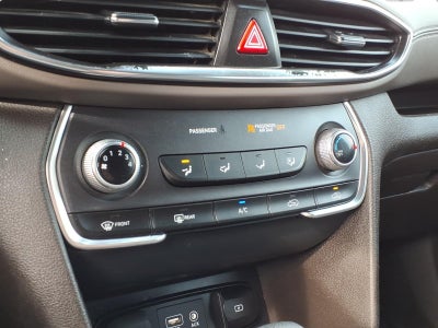 2019 Hyundai Santa Fe SE
