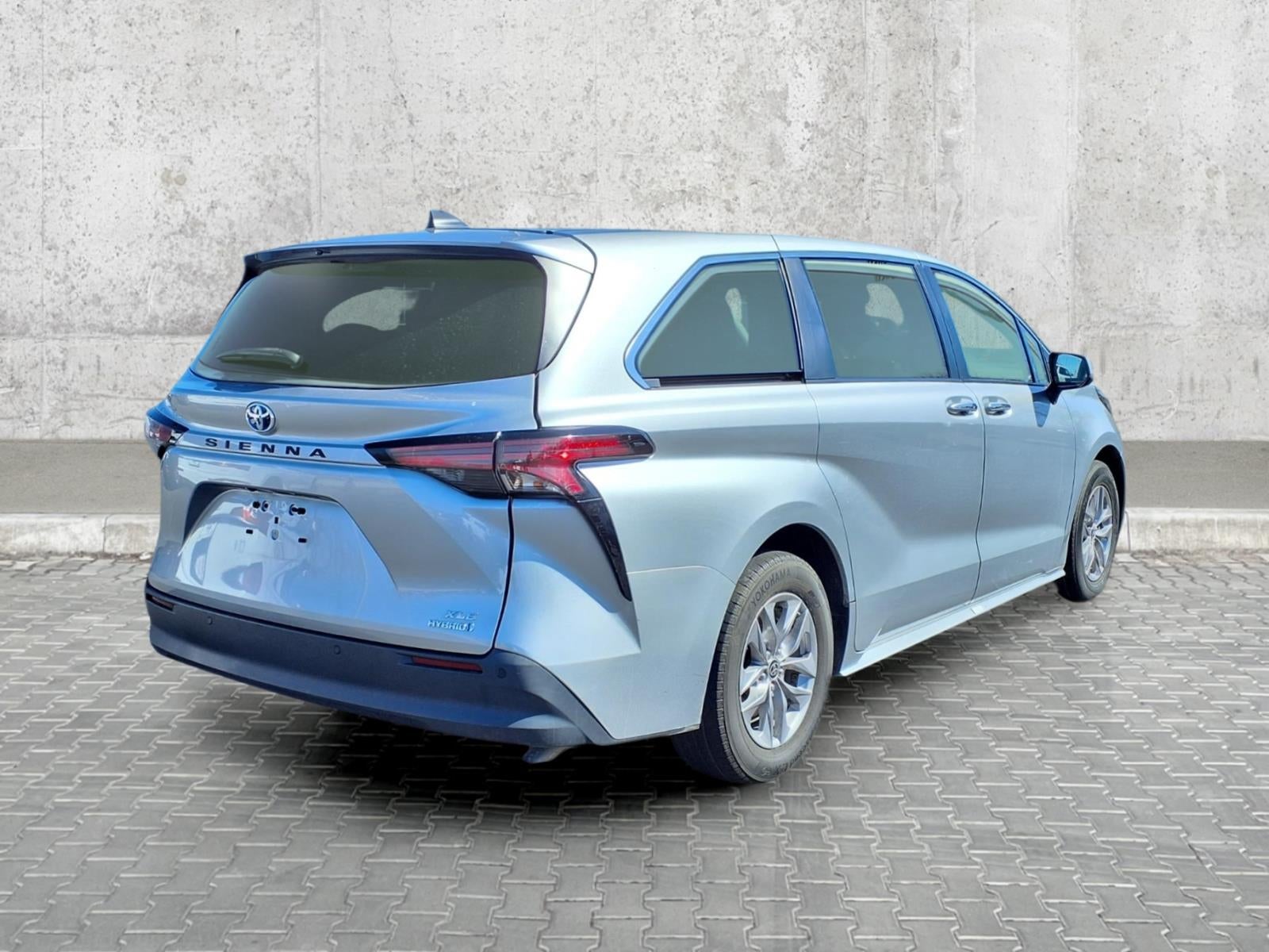 2022 Toyota Sienna XLE