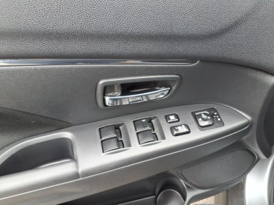 2025 Mitsubishi Outlander Sport S