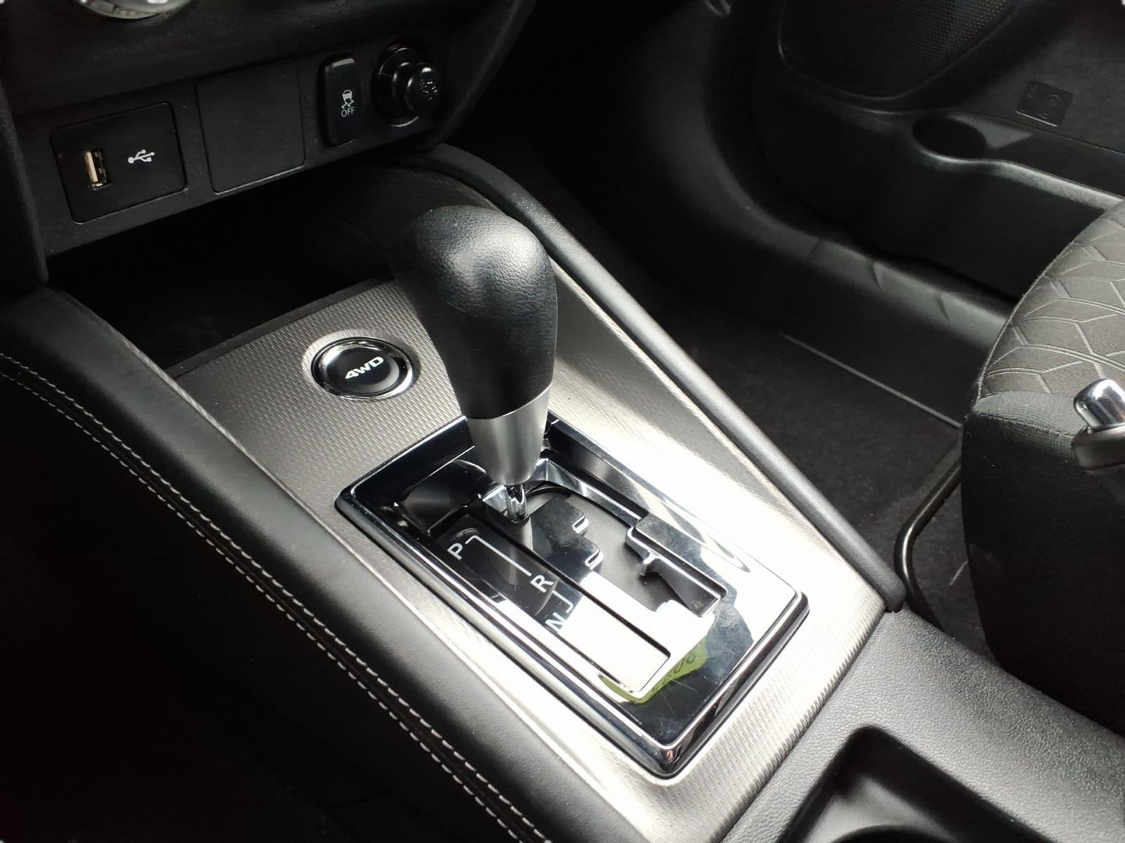 2025 Mitsubishi Outlander Sport S