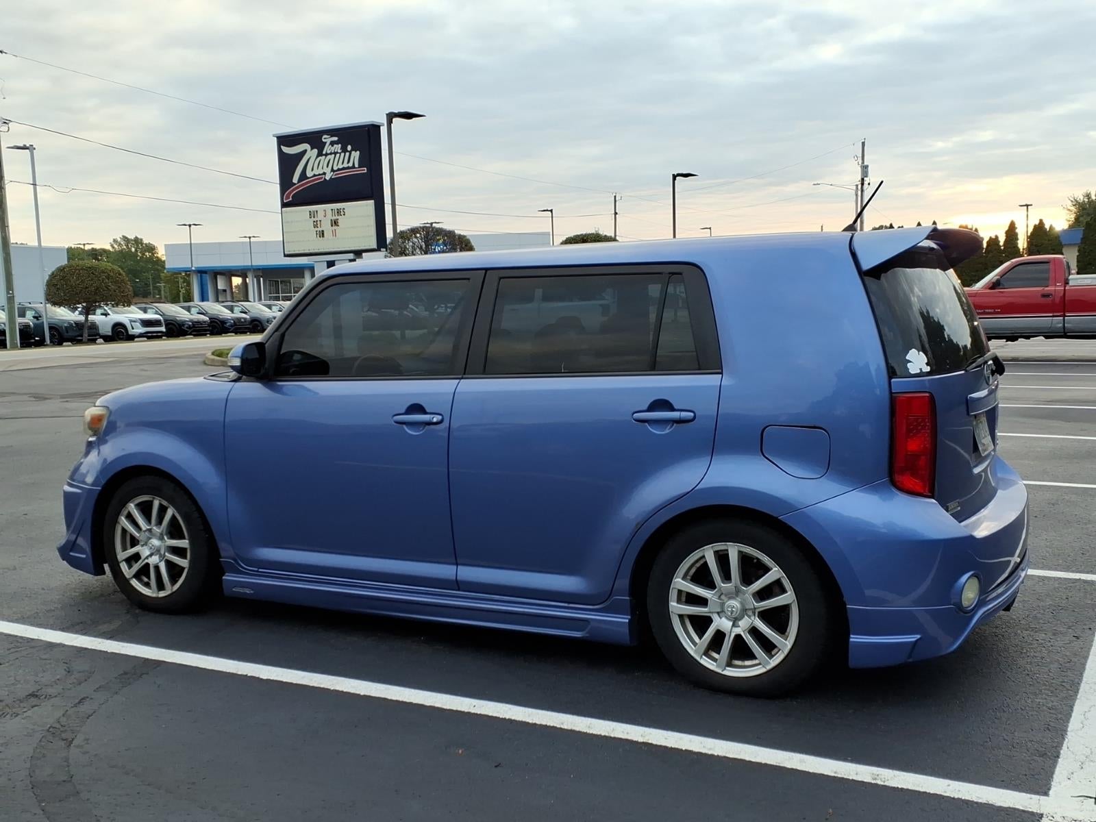2010 Scion xB 5DR WGN MAN