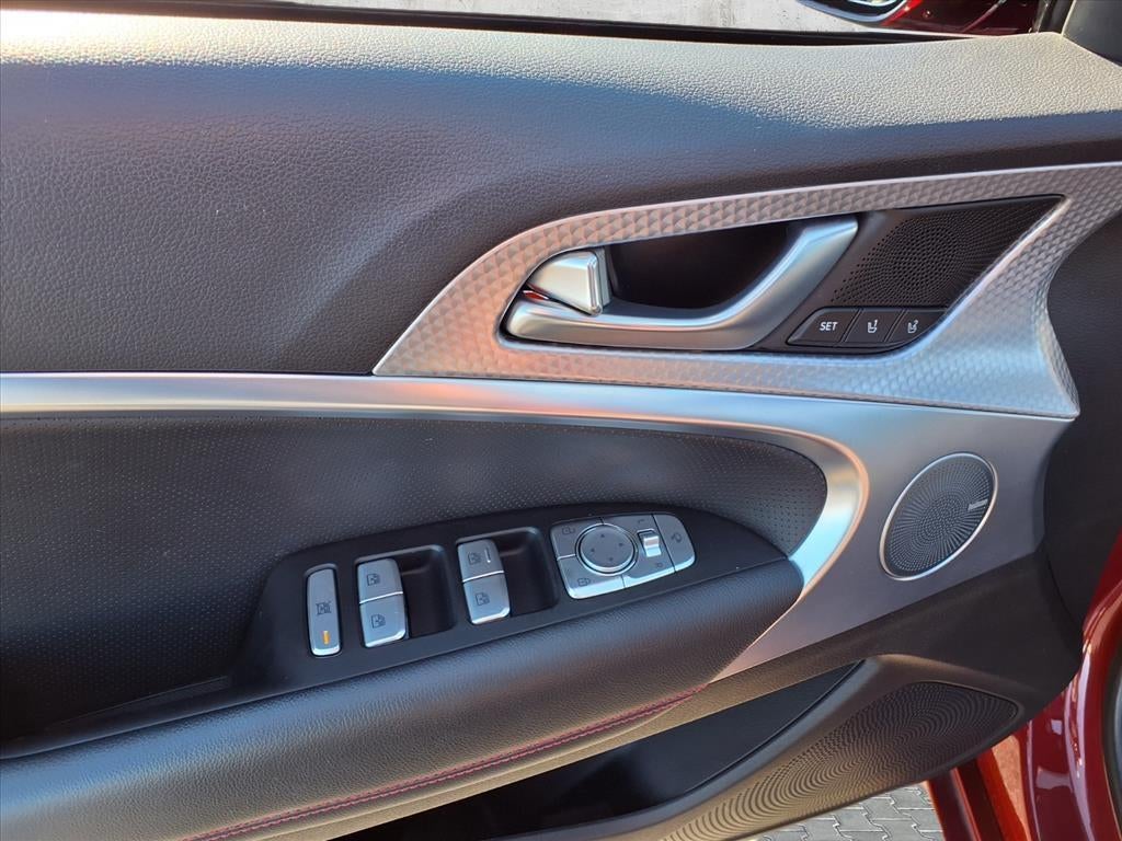 2022 Genesis G70 3.3T