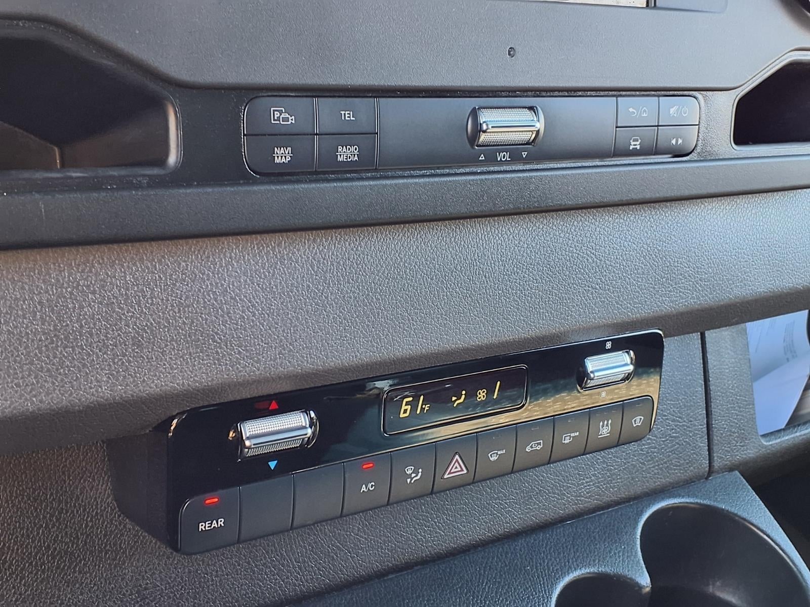 2022 Mercedes-Benz Sprinter Passenger Van 2500 STANDARD ROO