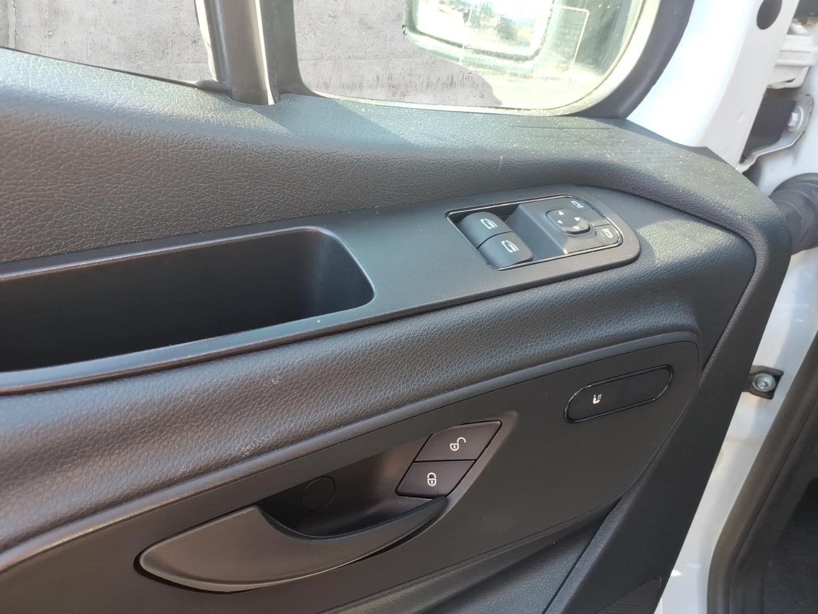 2024 Mercedes-Benz Sprinter Passenger Van 2500 STANDARD ROO
