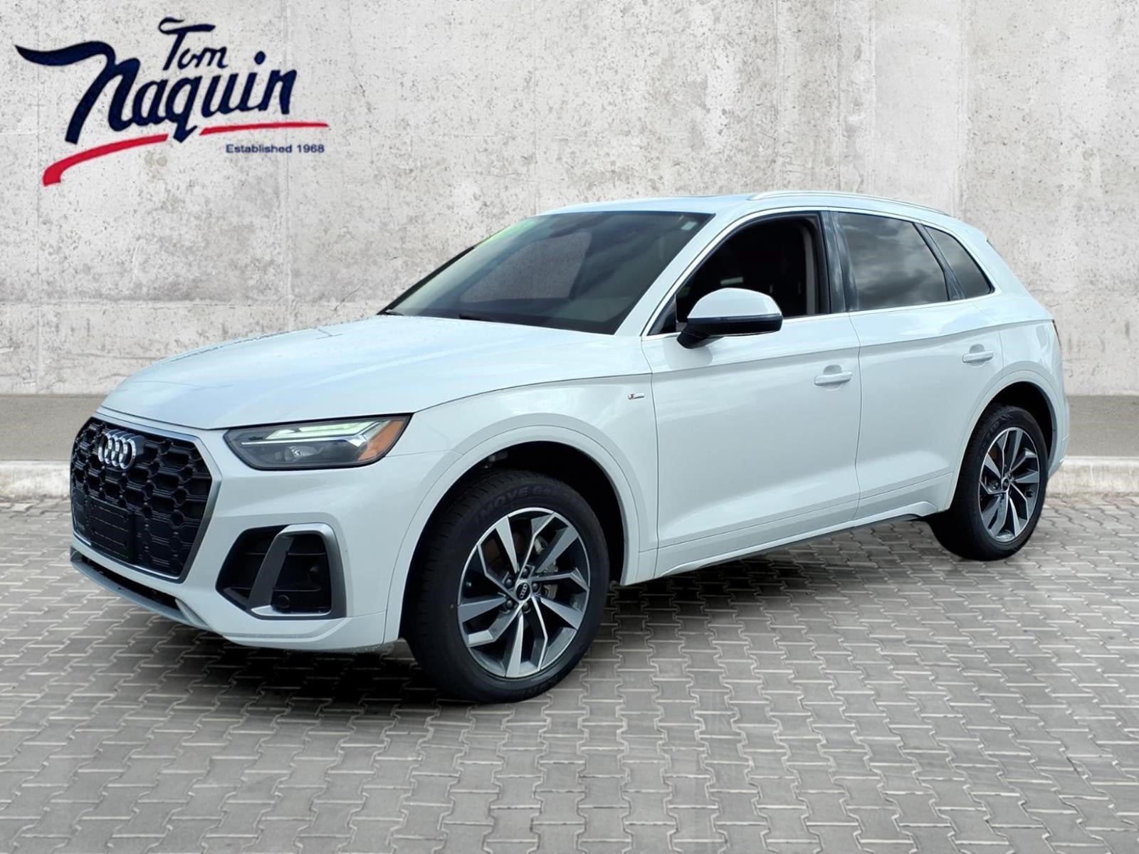2023 Audi Q5 S line Premium Plus