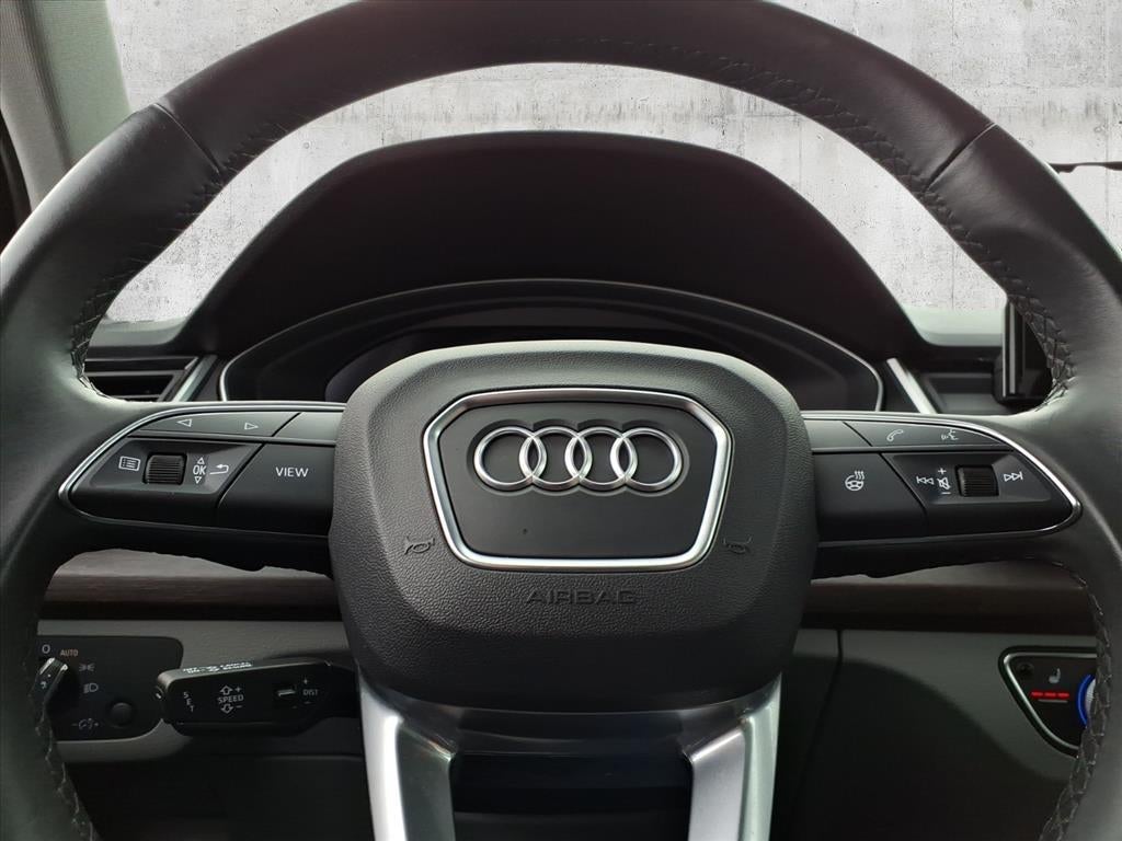 2024 Audi Q5 S line Premium Plus