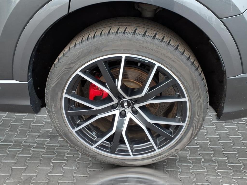 2019 Audi Q8 Prestige