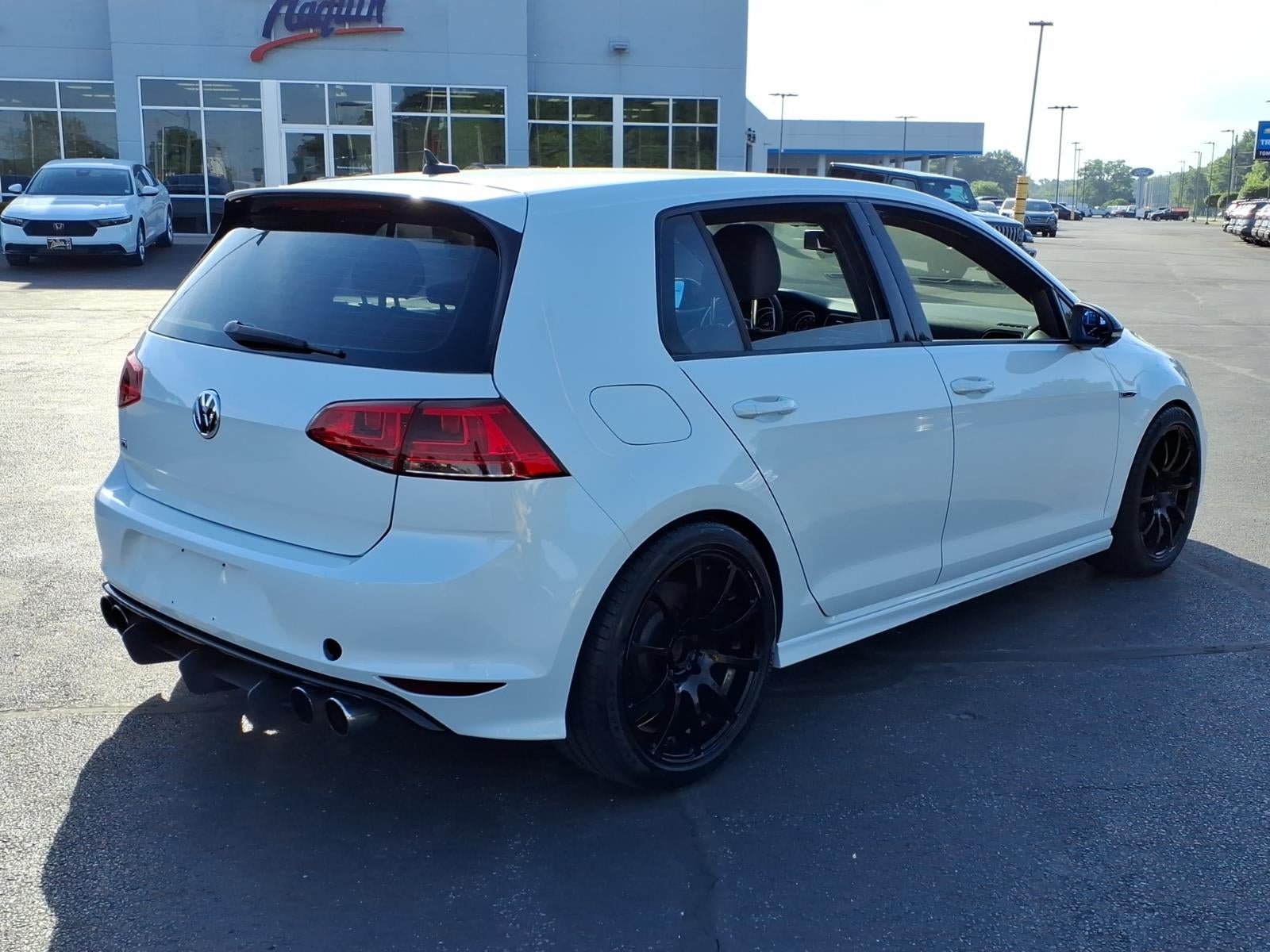 2016 Volkswagen Golf R 4DR HB MAN